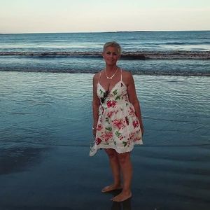 Meet your Posher, Debra